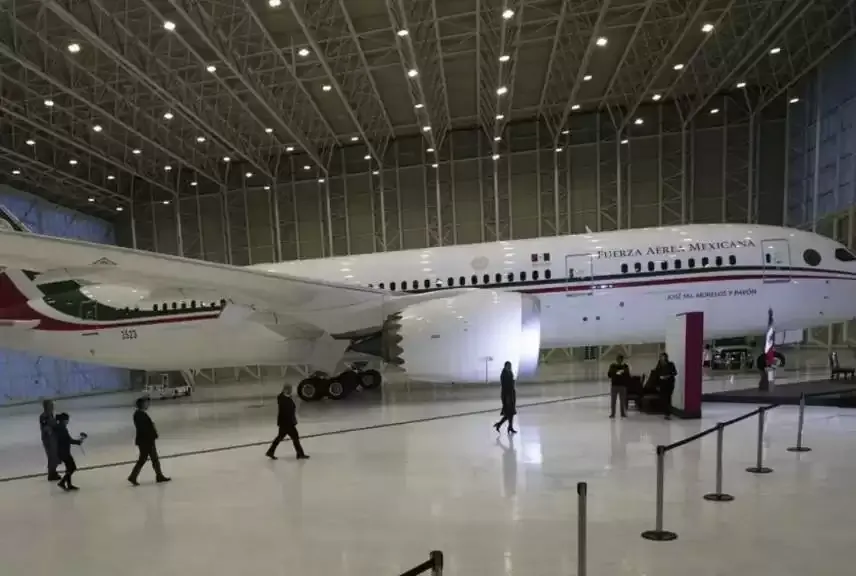 Мексика продала президентский самолет Таджикистану за $92 млн - «В мире»