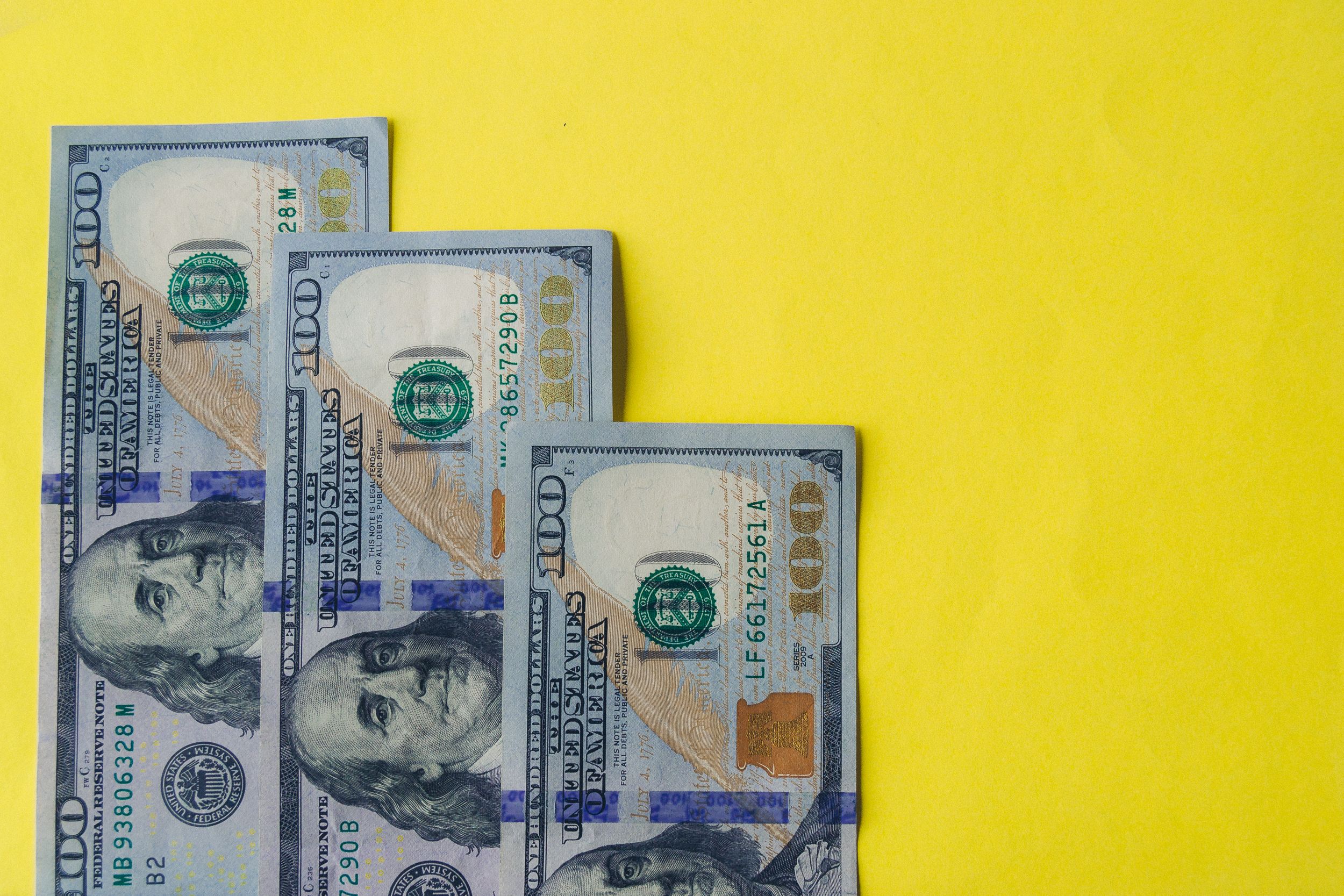 Тенге. 18 в тенге. Валюта тенге. Тенге в рубли. 18 в тенге.