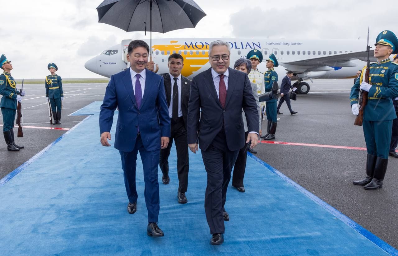 Президент Монголии прилетел в Астану на саммит ШОС  3132384 — Kapital.kz 