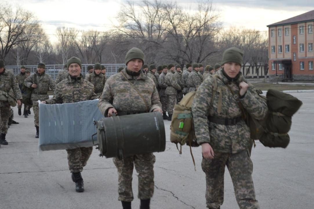 Более 500 военнослужащих направили на борьбу с паводками в регионах 2907349 — Kapital.kz 