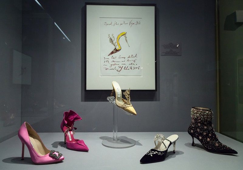 Manolo Blahnik: всё начиналось с ящериц, собак и обезьяны 2231603 — Kapital.kz 