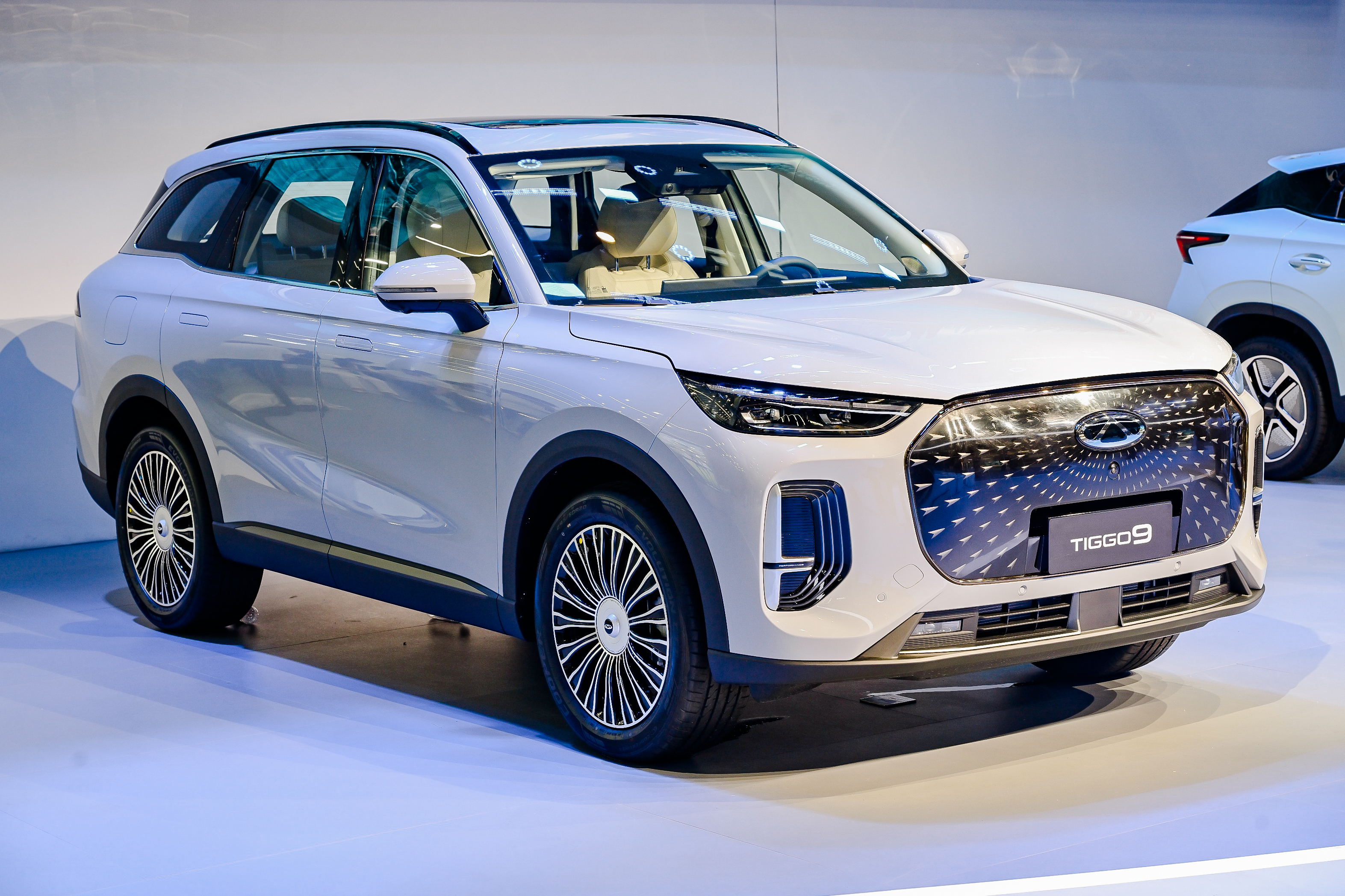 Нурлан Смагулов и глава Chery посетили презентацию Tiggo 9 в Пекине 2954349 — Kapital.kz 