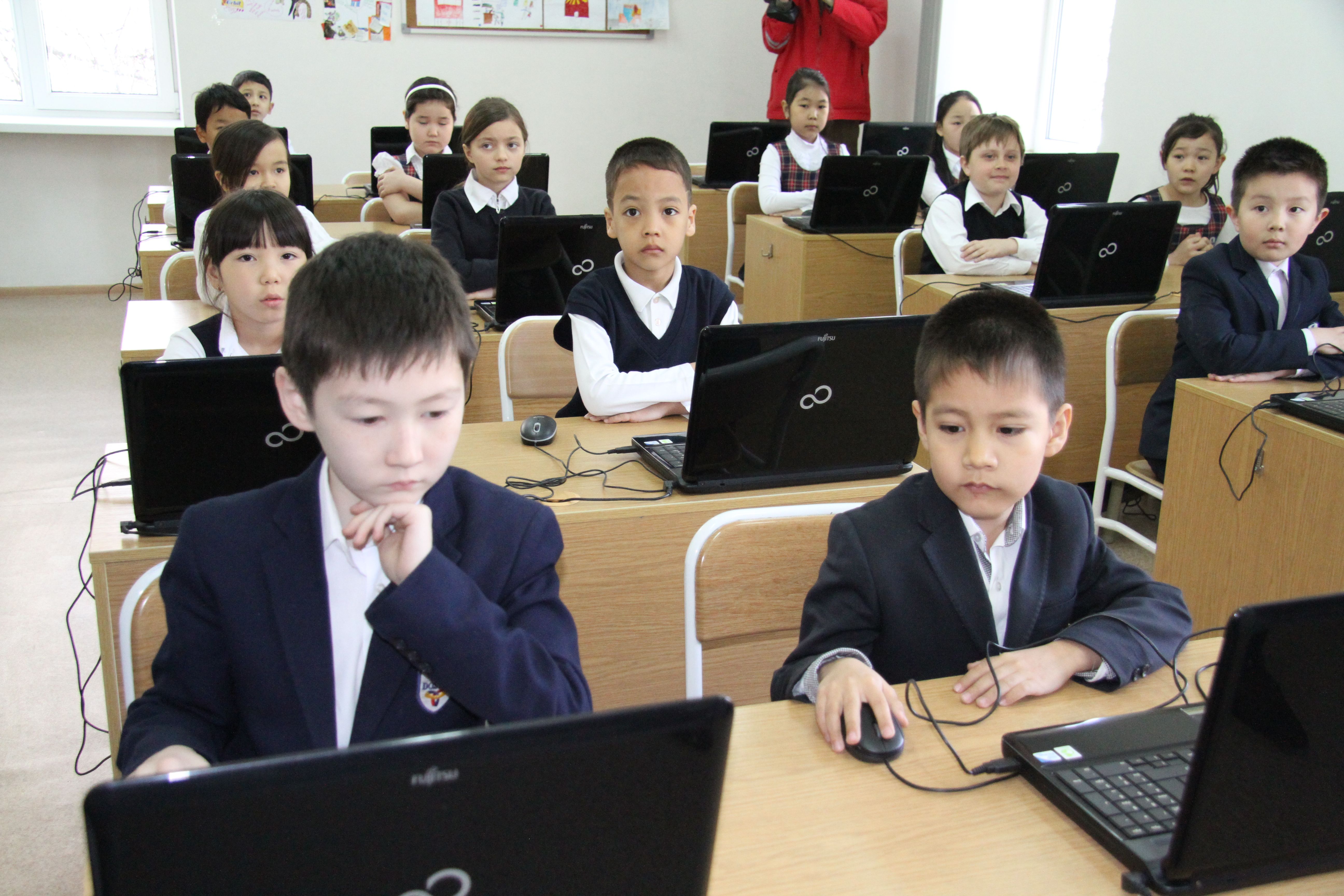 Школы в Казахстане