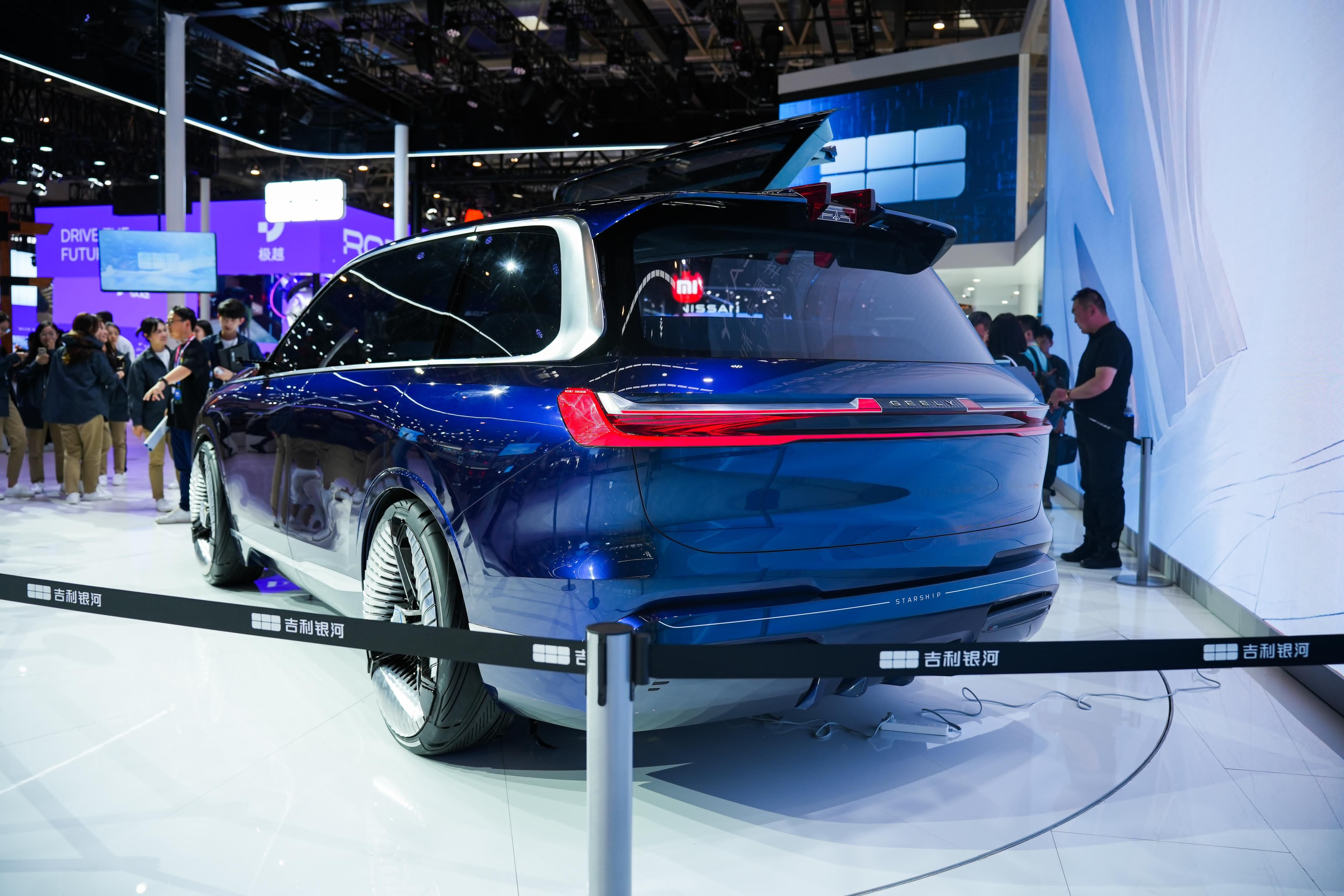 Один автомобиль в минуту: как работают заводы Geely 2980281 — Kapital.kz 
