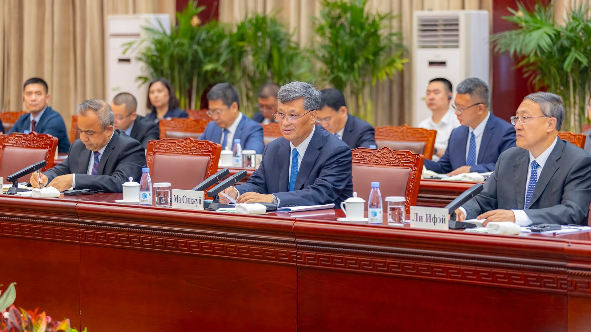СУАР КНР предлагает Казахстану сотрудничество с крупными предприятиями Гонконга и Макао 3116104 — Kapital.kz 