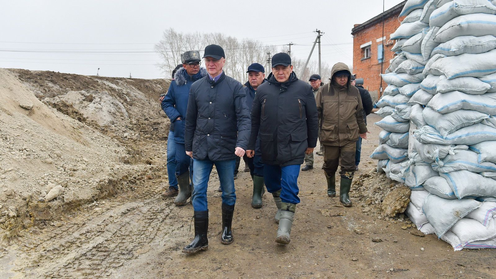 Роман Скляр поручил срочно эвакуировать жителей посёлка Заречный в СКО 2897294 — Kapital.kz 