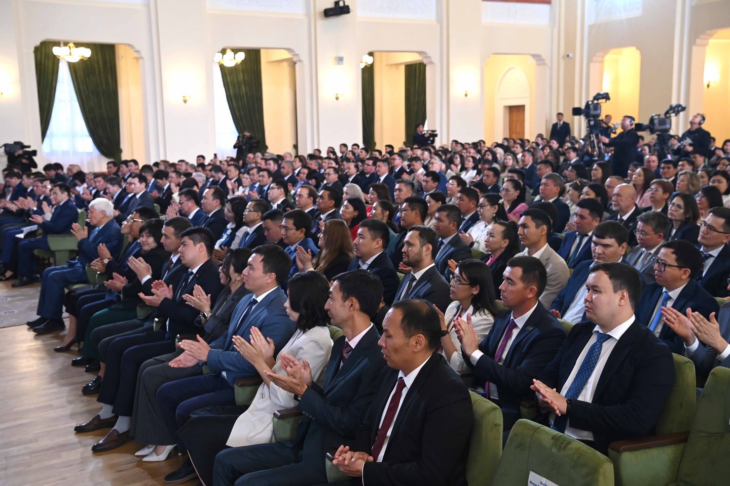 На гранты для молодых ученых из бюджета выделят 18 млрд тенге 3055336 - Kapital.kz 