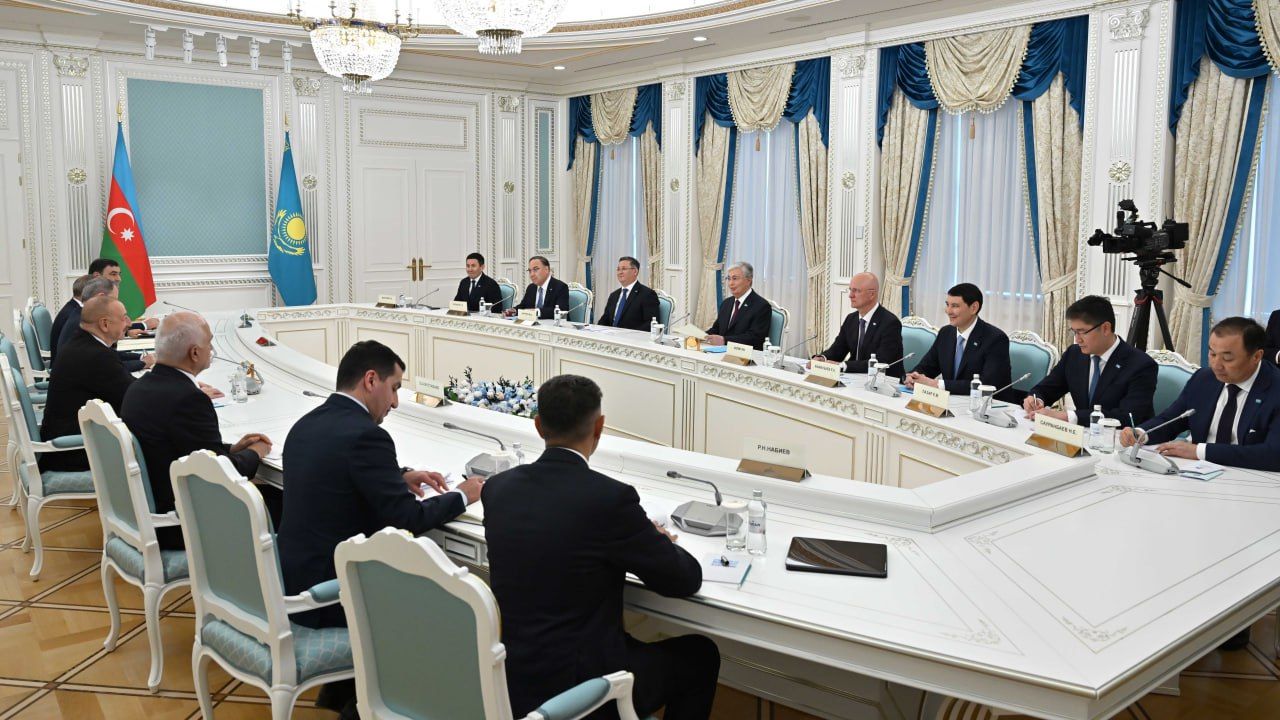 Касым-Жомарт Токаев провел встречу с президентом Азербайджана 3134707 — Kapital.kz 